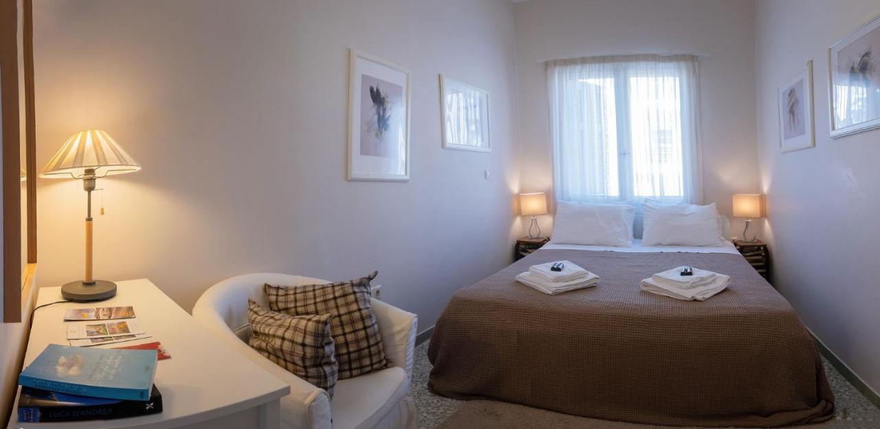 Angelinas Quarters - Kalamata Mediterranean Villas Kültér fotó